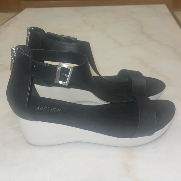 Kenneth Cole Reaction leather wedge sandals🌸 - Picture 6 of 9